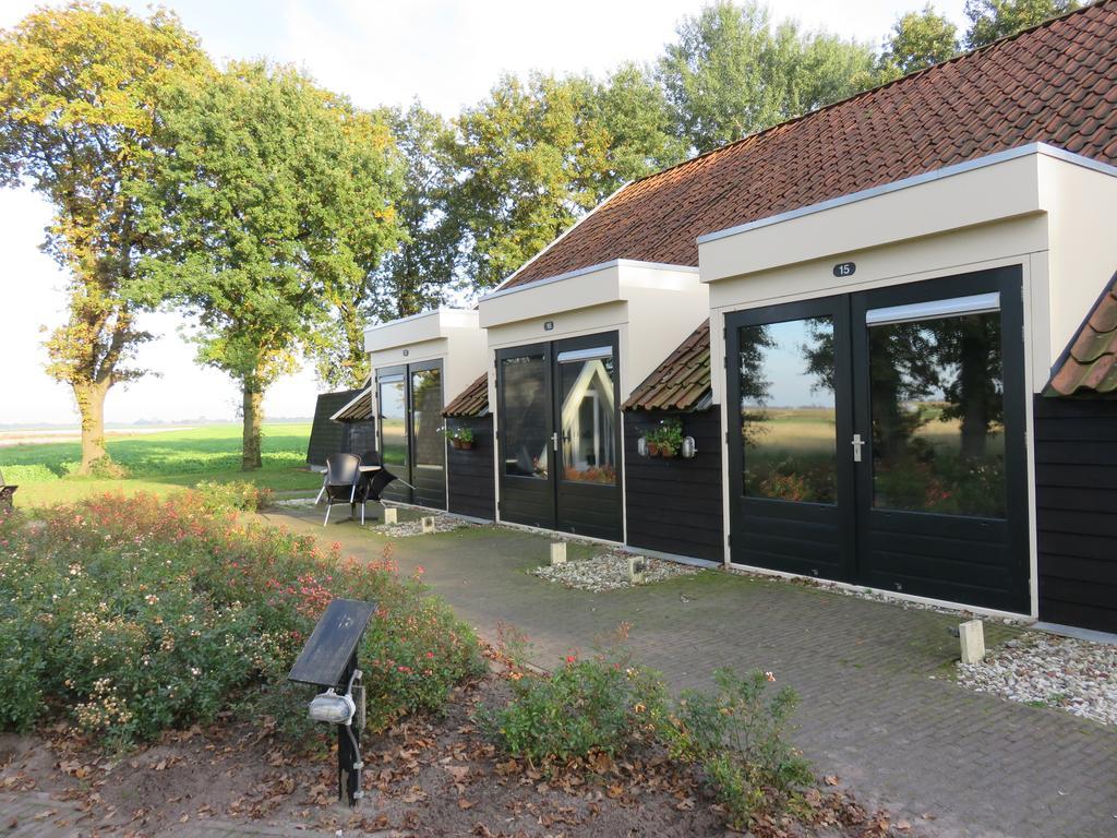 H.R. De Staakenborgh Hotel Буртанге Екстериор снимка
